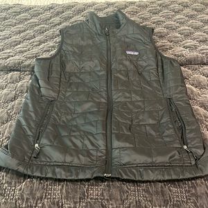 Black Patagonia Vest. Large